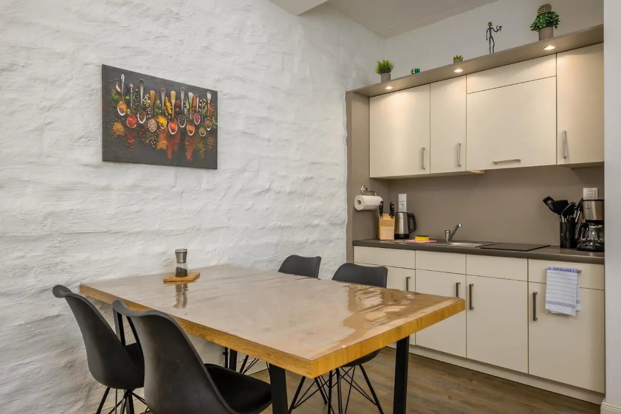Apartment Arbio I Industrial Studio In Leipzig Bayerischer